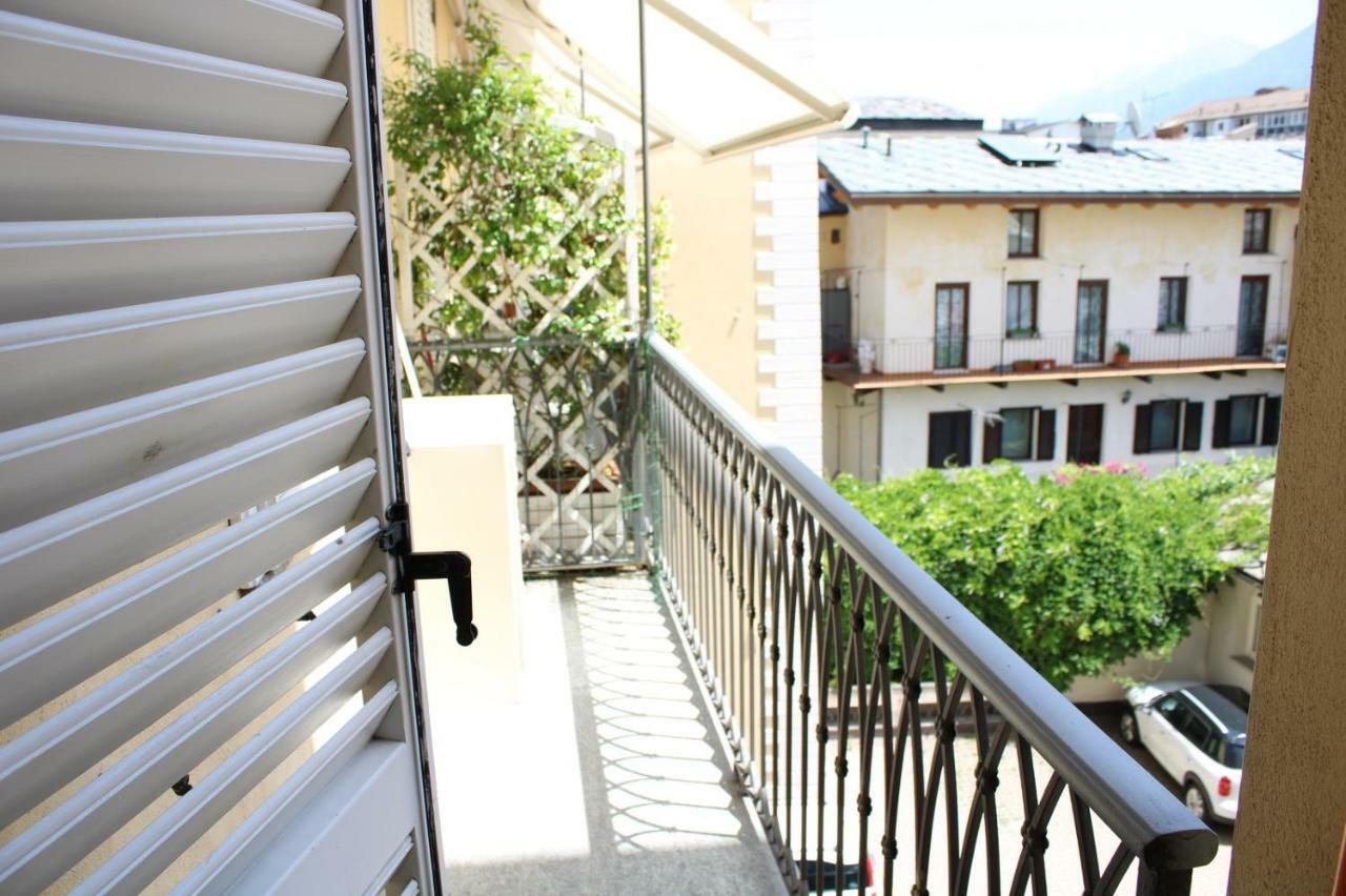 L'Atelier Du Temps - Charme Apartment อาออสตา ภายนอก รูปภาพ